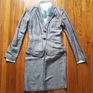 United Colors of Benetton brown linen suit